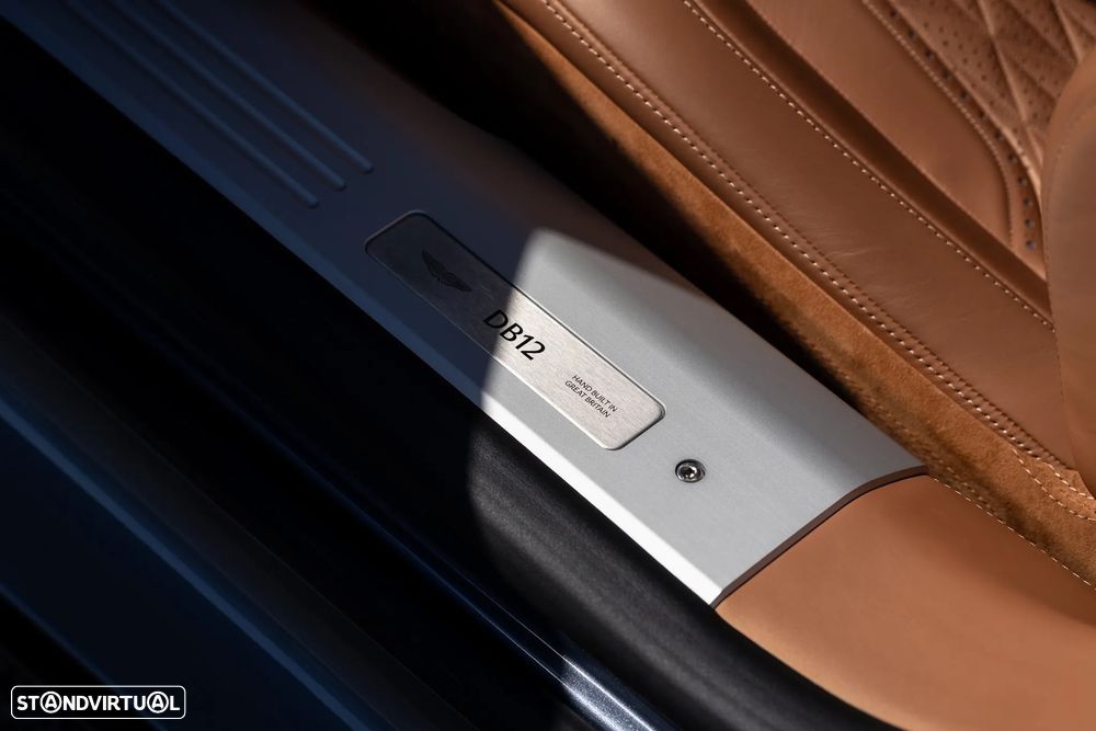 Aston Martin DB12 Volante V8 Auto - 7