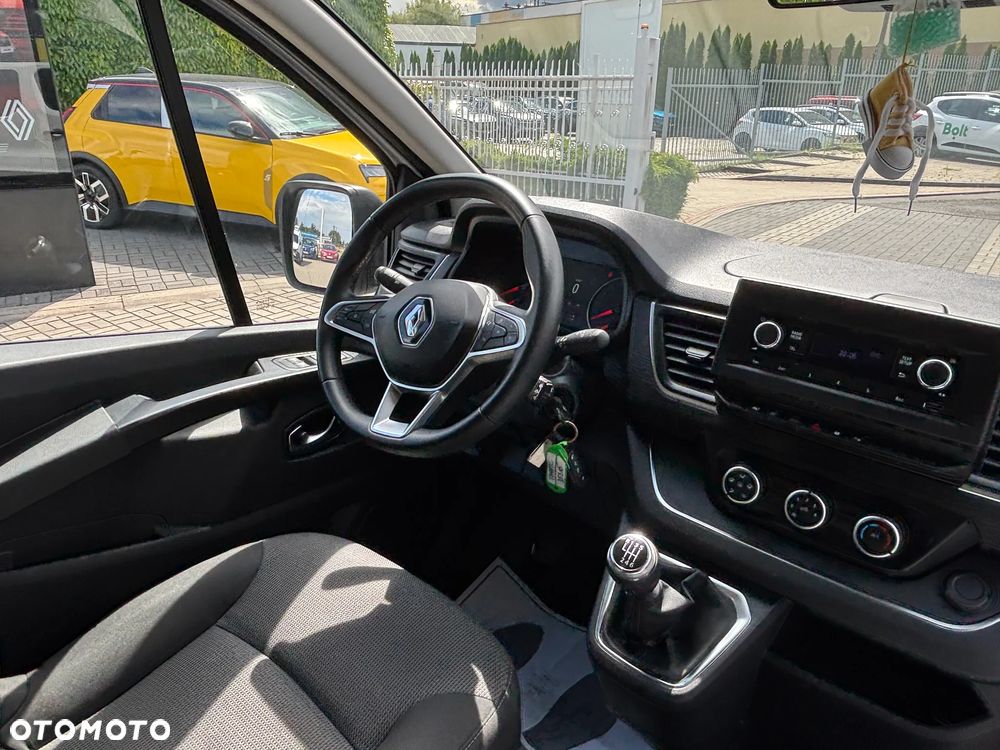 Renault Trafic 2.0 dCi - 8