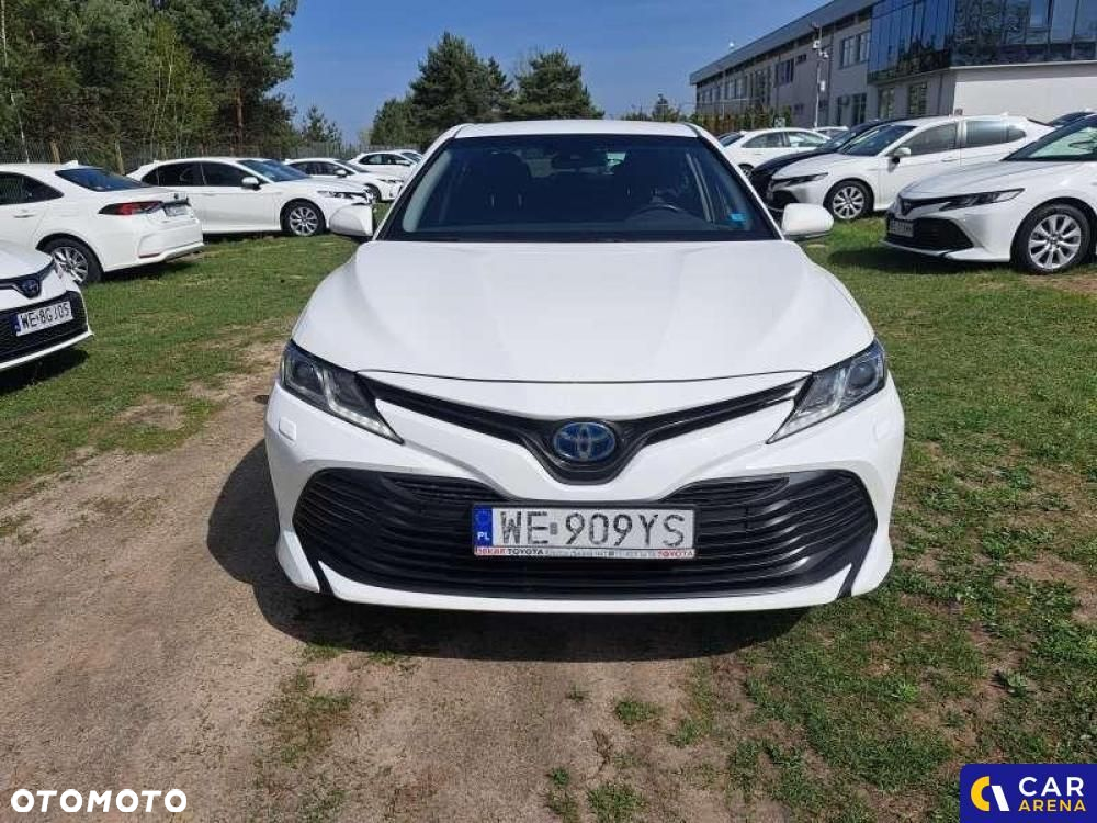 Toyota Camry - 7