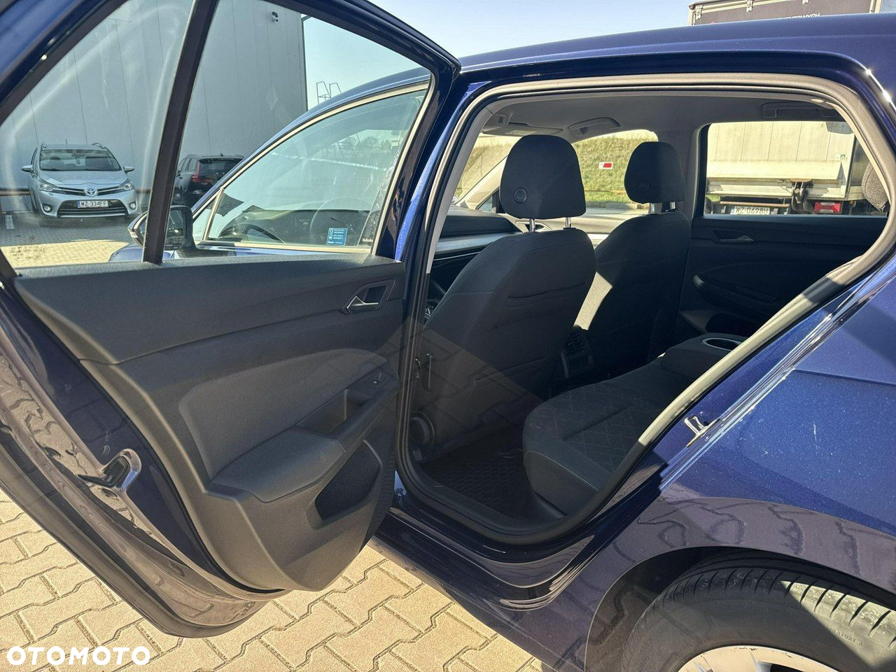 Volkswagen Golf - 14