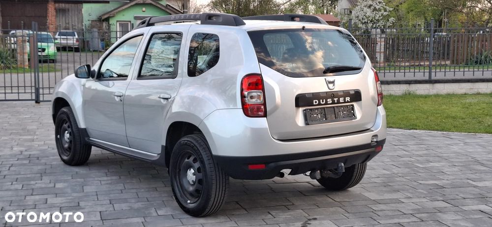 Dacia Duster 1.6 16V 105 4x2 Essentiel - 8