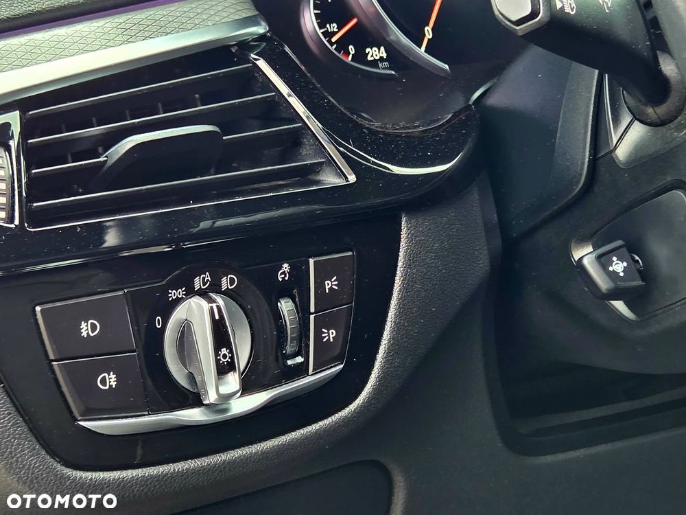 BMW Seria 5 520d M Sport Edition - 25