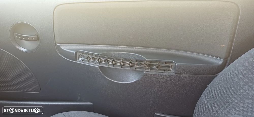 Citroën C2 1.4 HDi SX - 16
