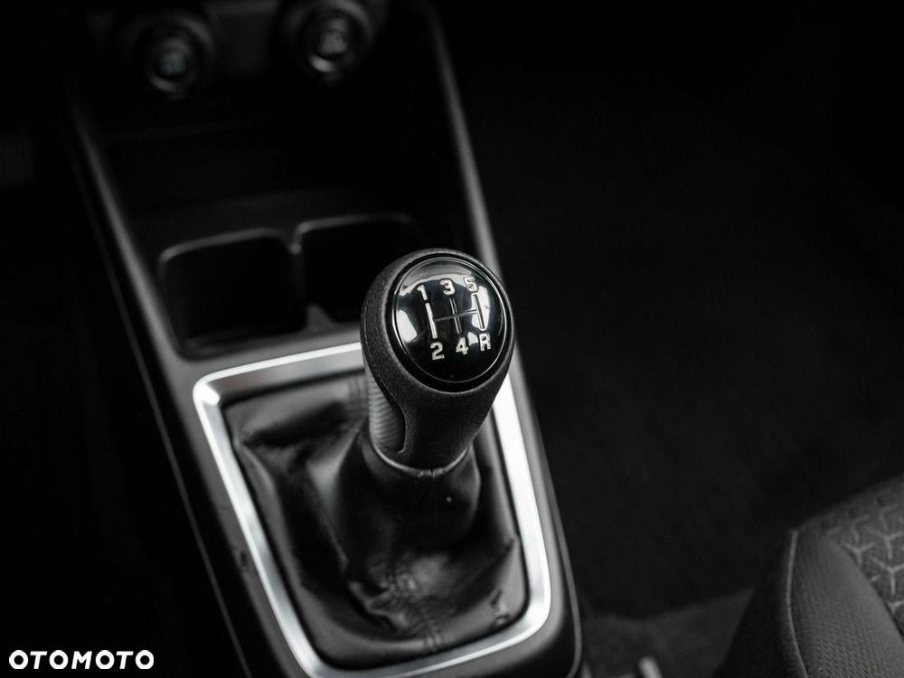 Suzuki Swift - 15