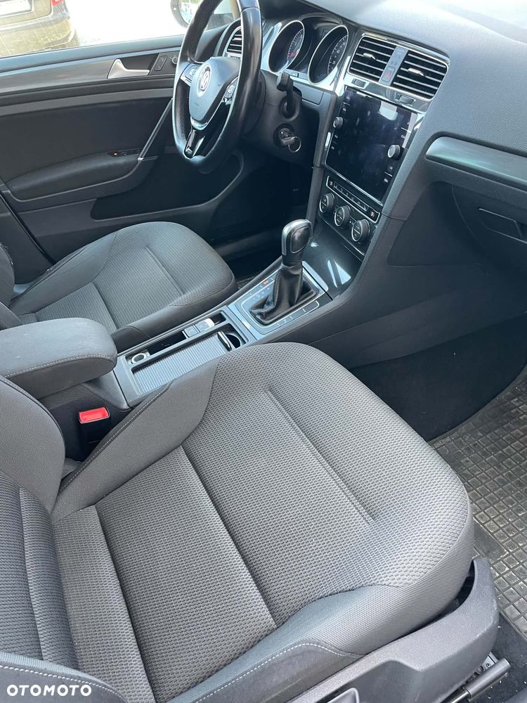 Volkswagen Golf 1.5 TSI BMT Evo Comfortline DSG - 9