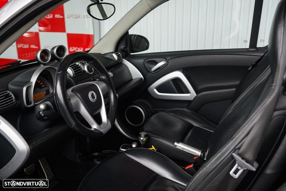 Smart Fortwo Cabrio 1.0 T Brabus Xclusive - 18