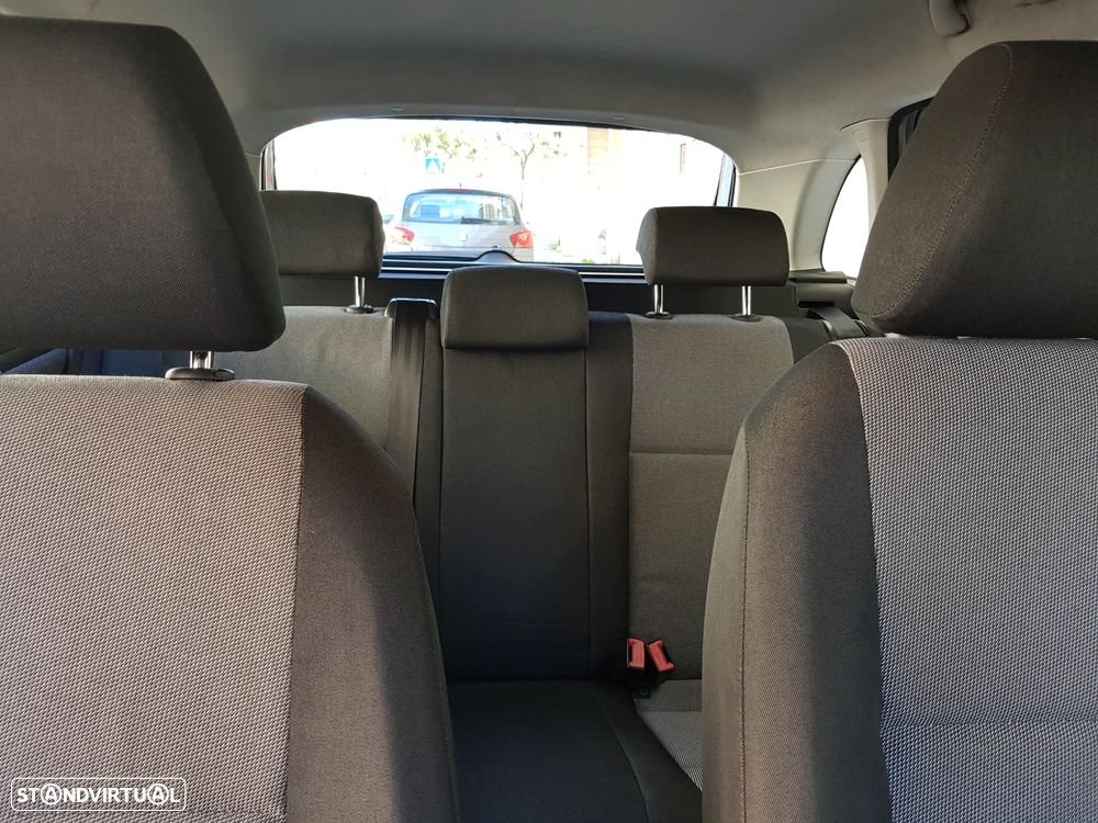 Skoda Fabia Break 1.2 TSi Ambiente - 28