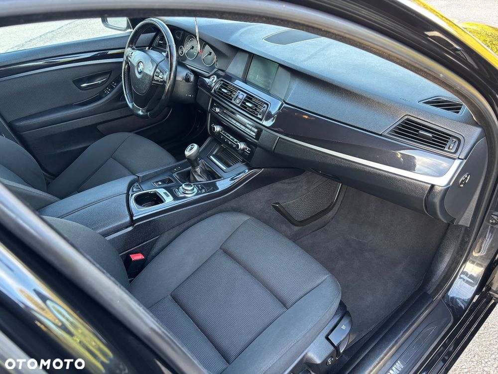 BMW Seria 5 - 27