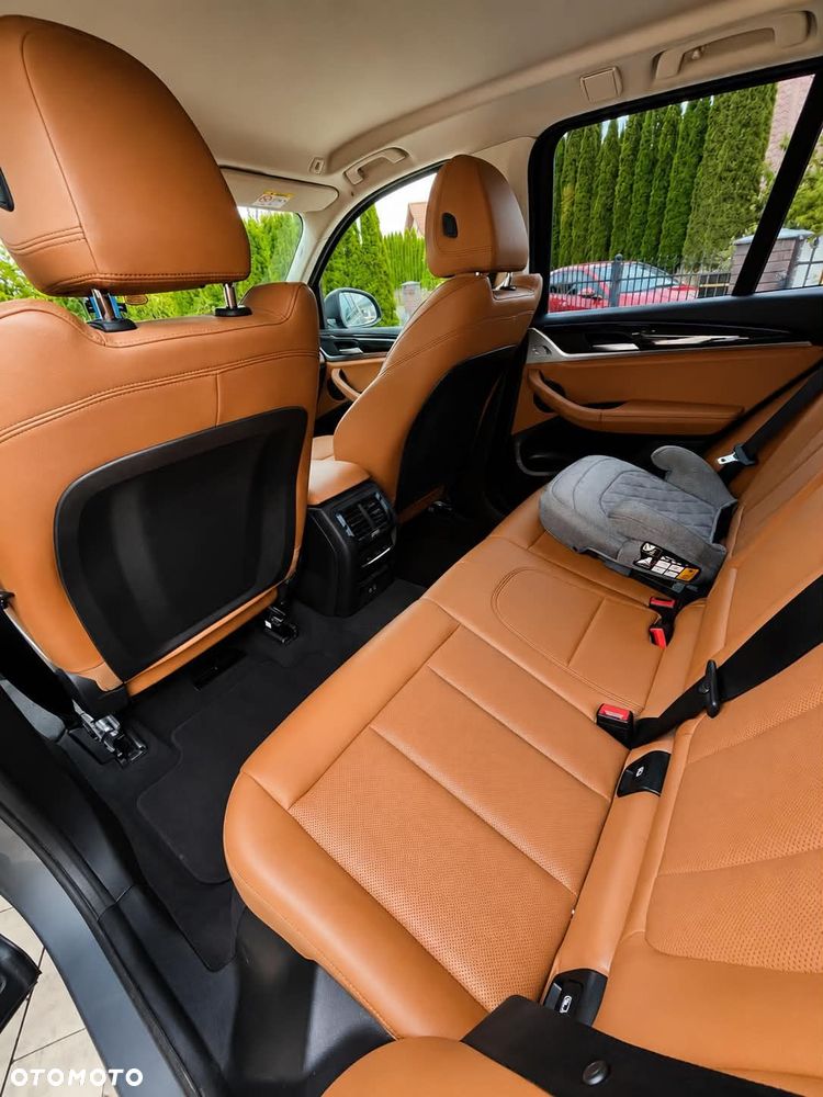 BMW X3 xDrive20d - 6