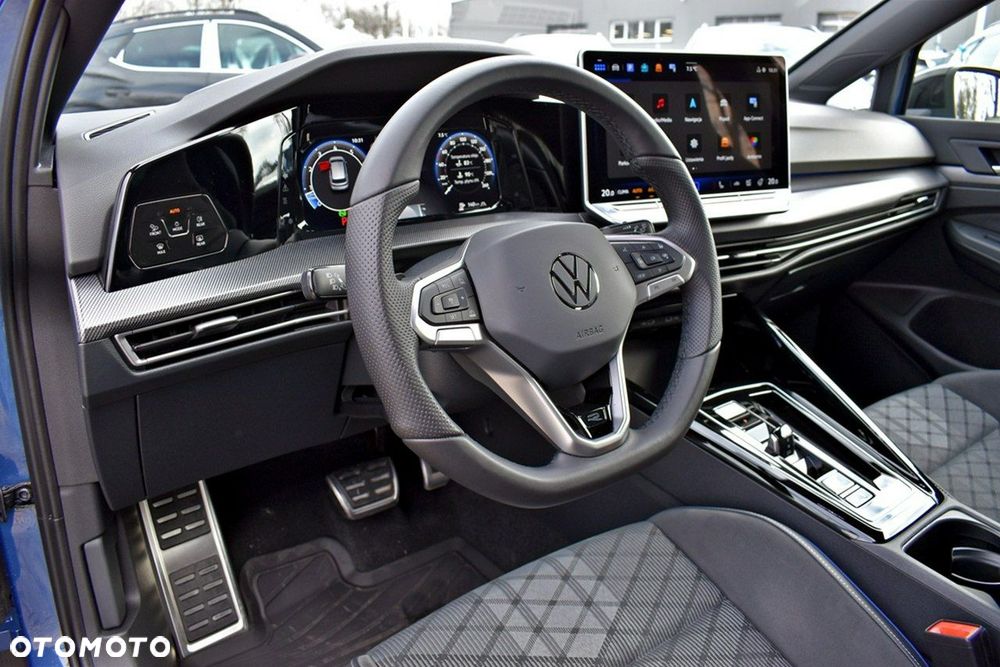 Volkswagen Golf - 9