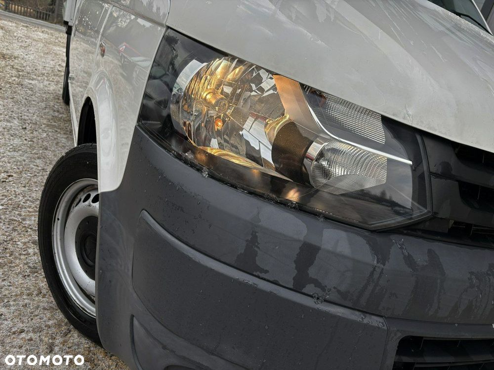 Volkswagen Transporter - 11