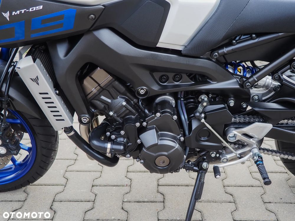 Yamaha MT - 21