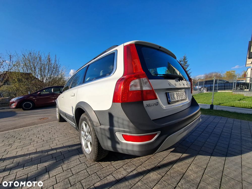 Volvo XC 70 - 21