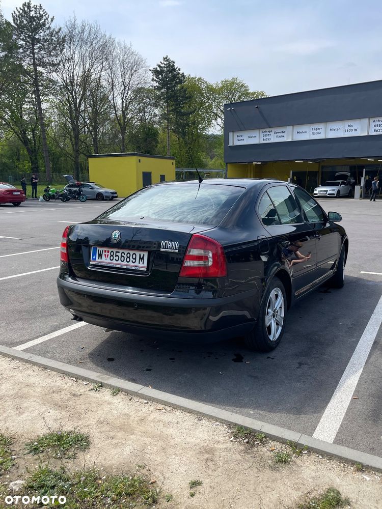 Skoda Octavia 1.9 TDI Classic DSG - 11