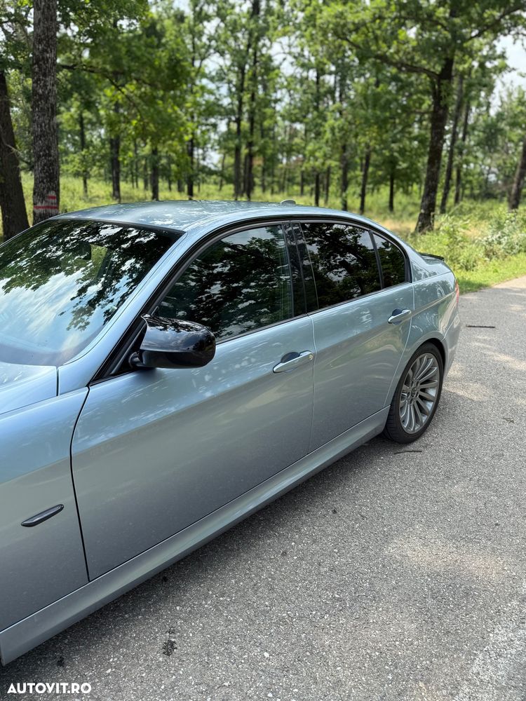 BMW Seria 3 320d DPF Aut. - 3
