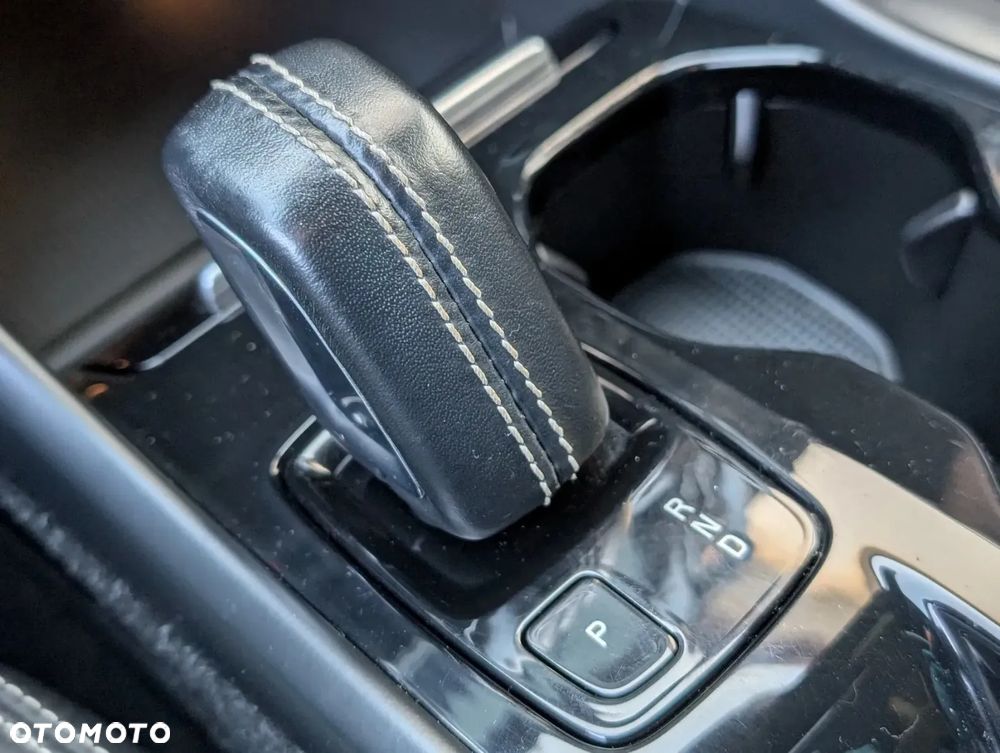 Volvo XC 40 T5 AWD R-Design - 23