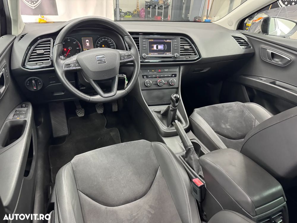Seat Leon 1.6 TDI ECOMOTIVE Style - 4