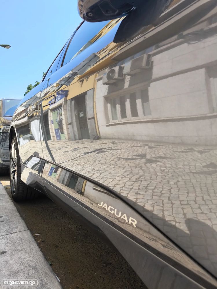 Jaguar I-Pace EV400 AWD HSE - 4