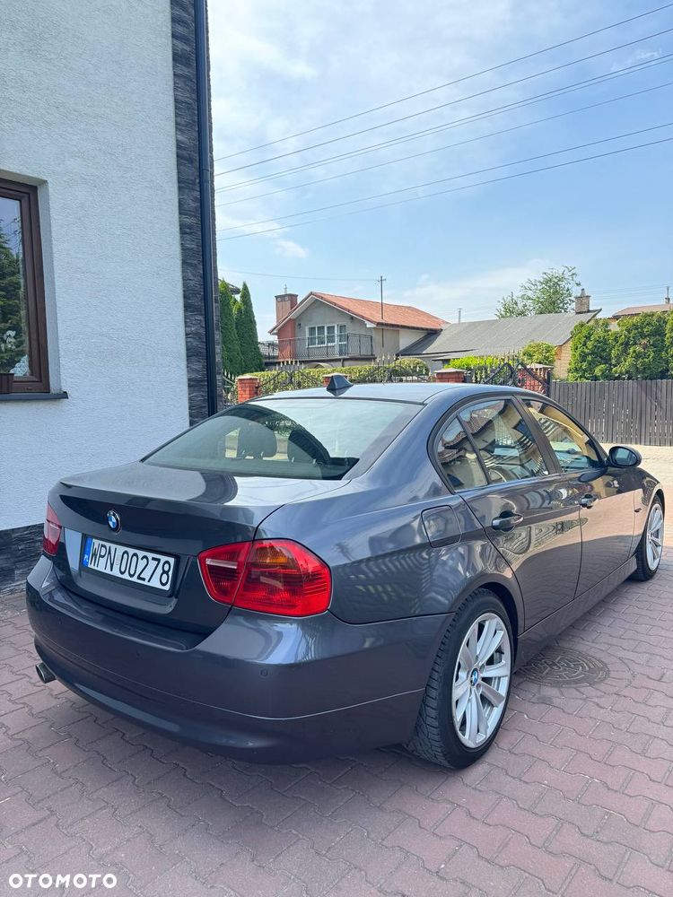 BMW Seria 3 - 13