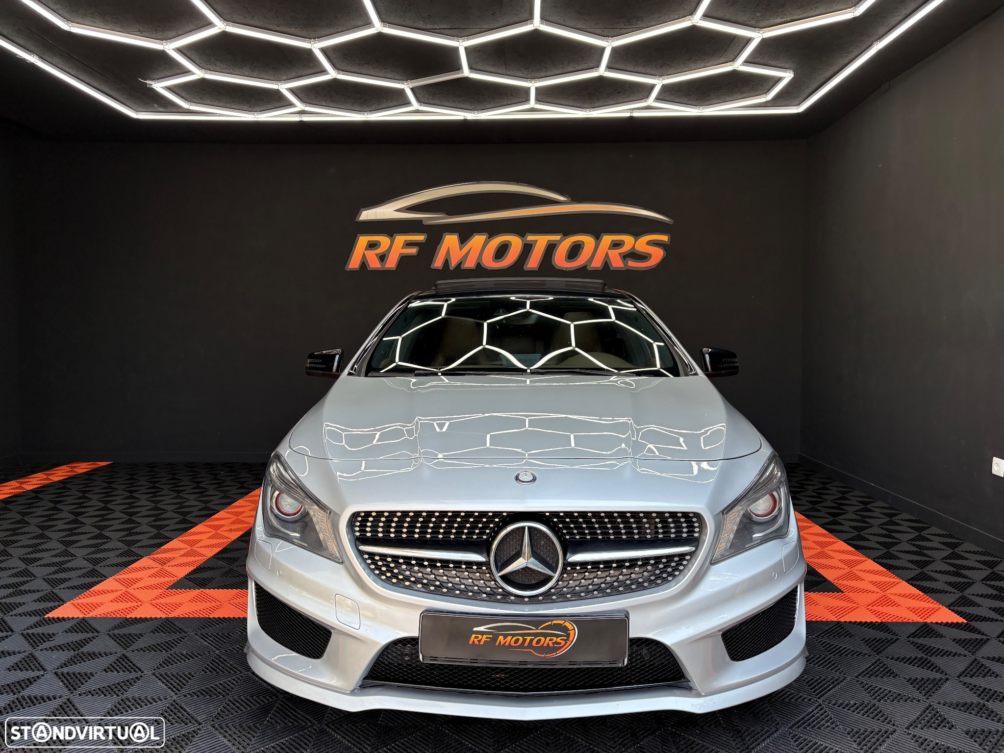 Mercedes-Benz CLA 220 d Shooting Brake AMG Line Aut. - 2