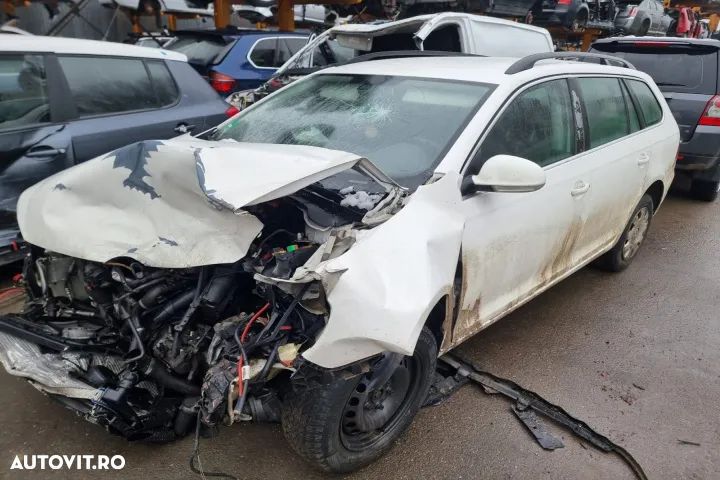 usa portiera stanga dreapta fata aripa fuzeta etrier planetara VW Golf 6 motor 1.6tdi CAYC Dezmembrez - 3