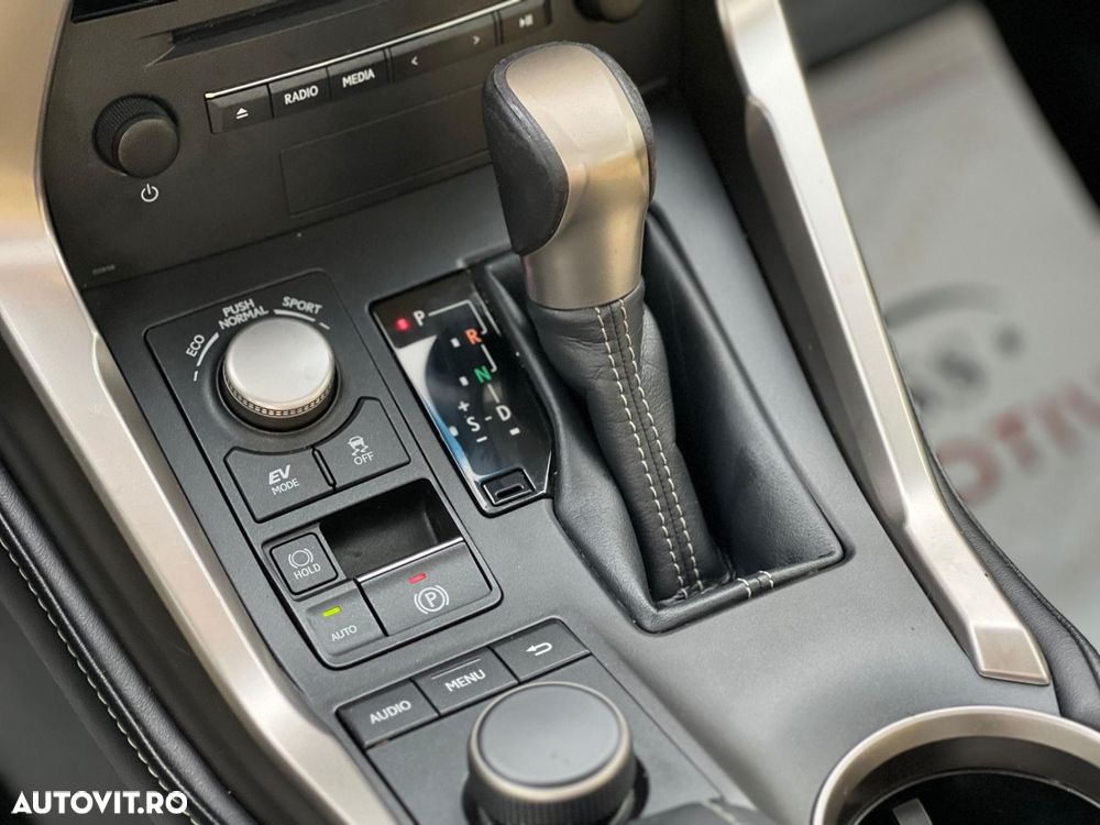 Lexus Seria NX 300h FWD Executive Plus - 21