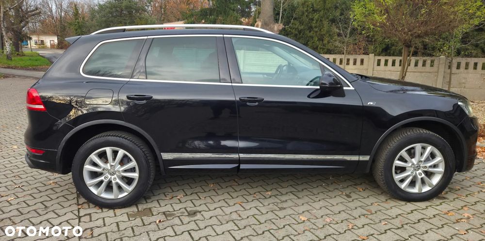 Volkswagen Touareg 3.0 V6 TDI BMT R-Style - 3