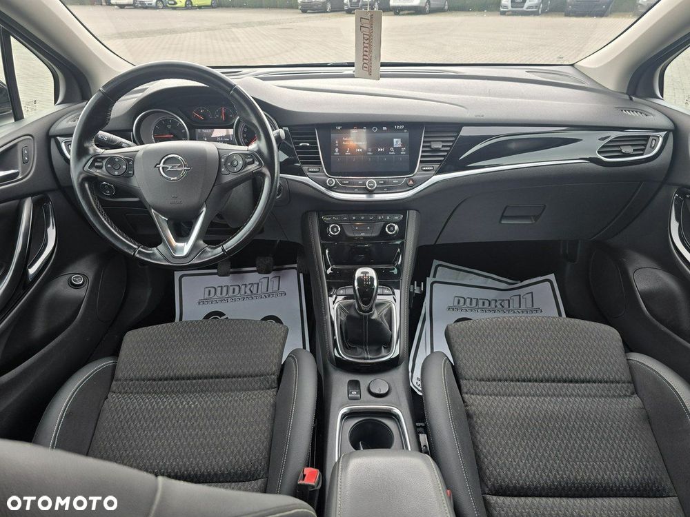 Opel Astra - 18