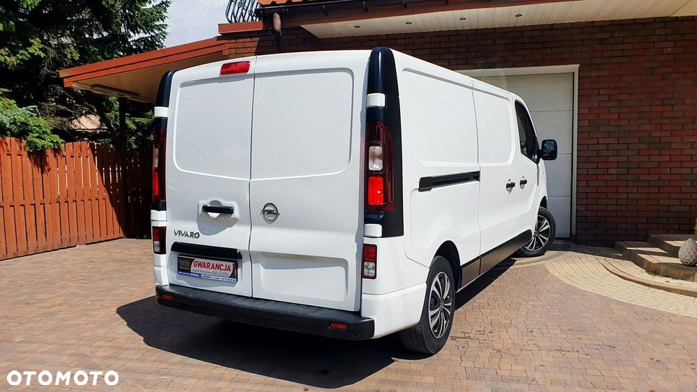Opel Vivaro - 10
