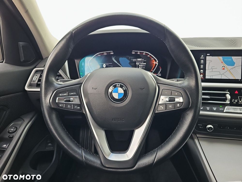 BMW Seria 3 318d Advantage - 13