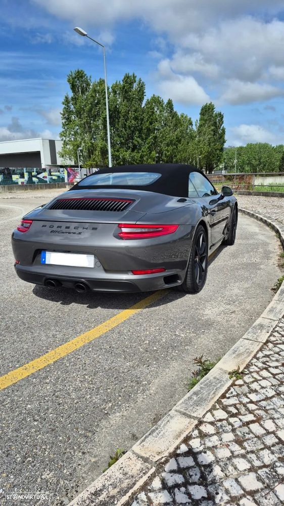 Porsche 911 Série F - 8