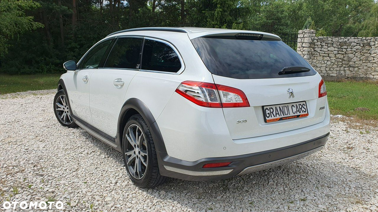 Peugeot 508 RXH 2.0 HDi HYbrid4 - 5