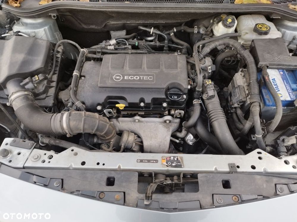 Opel Astra - 16