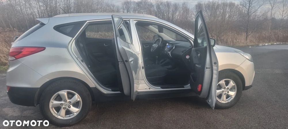 Hyundai ix35 1.6 2WD Style - 24
