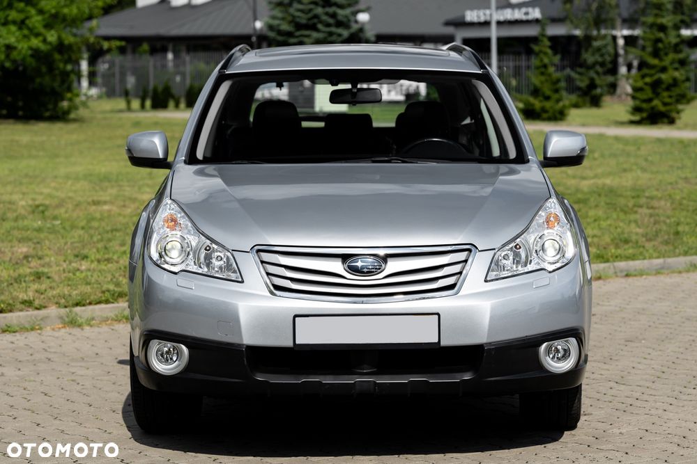 Subaru Outback 3.6 R Exclusive Navi - 11