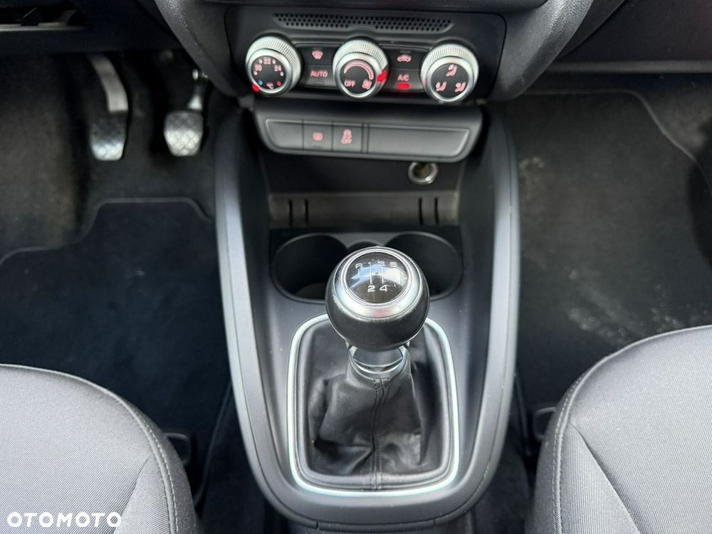 Audi A1 Sportback 1.6 TDI Attraction - 20
