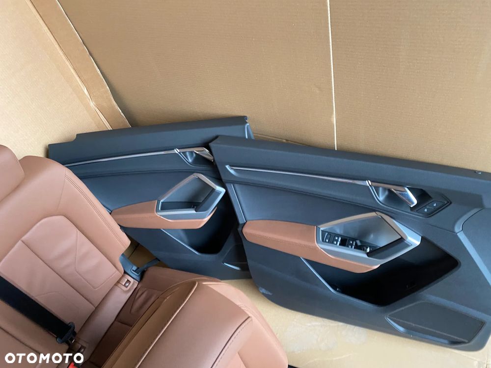 Audi Q3 83A kompletny środek Fotel fotele kanapa skóra boczki brązowe 32km - 22