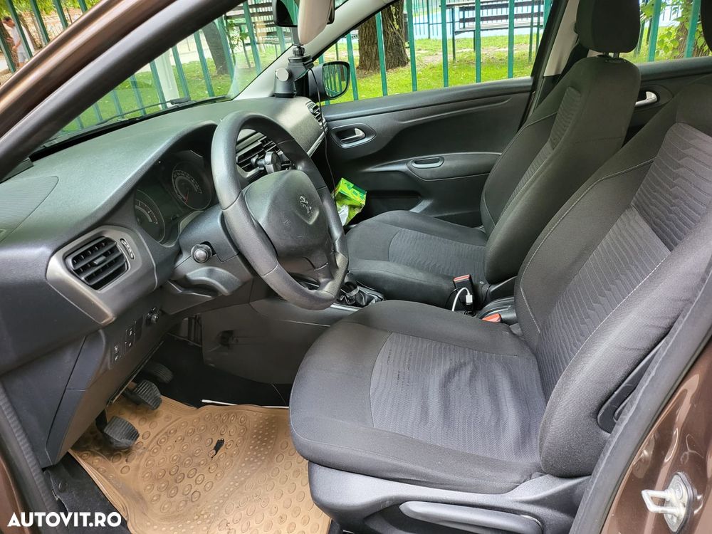 Peugeot 301 - 7