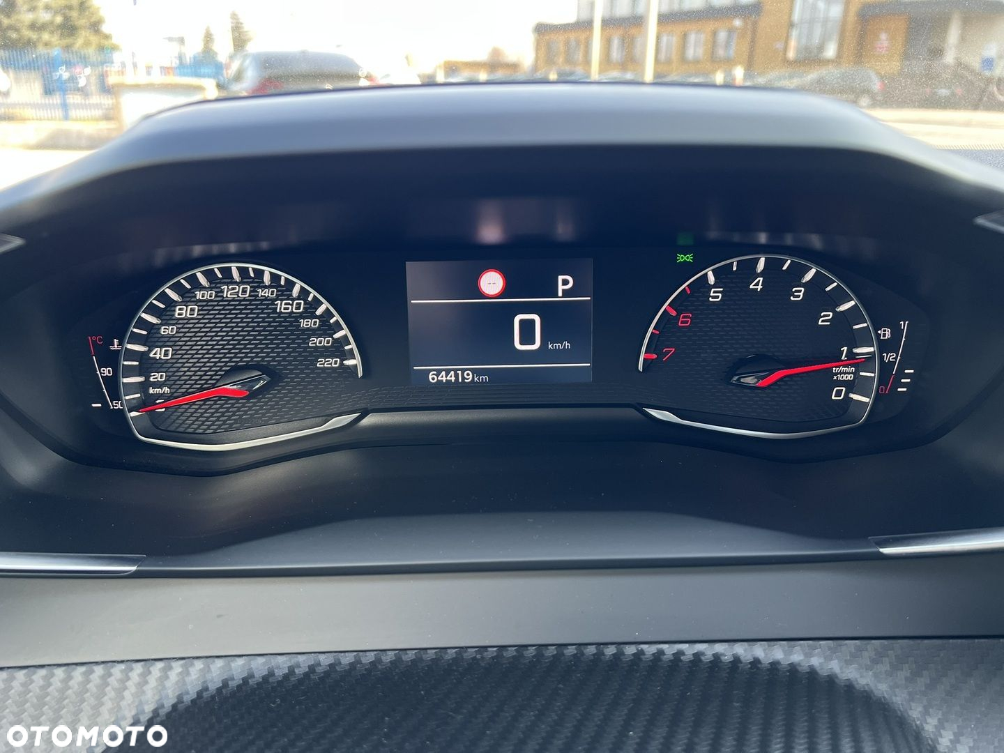 Peugeot 2008 1.2 PureTech Active Pack S&S EAT8 - 32