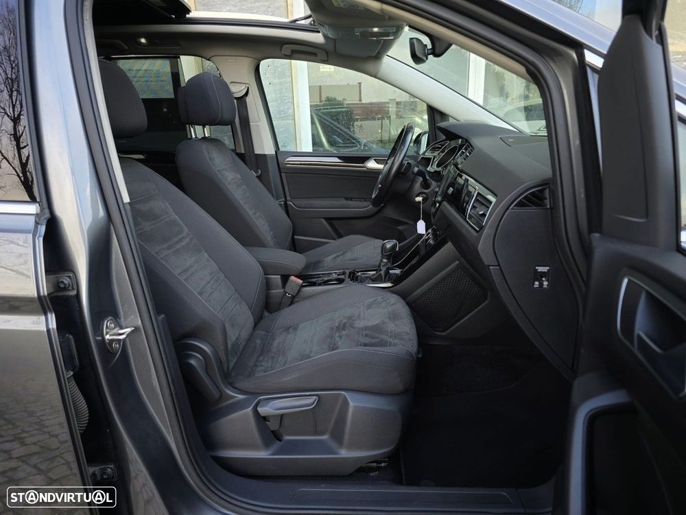 VW Touran 1.6 TDI Blue.Hig.DSG 5L - 26
