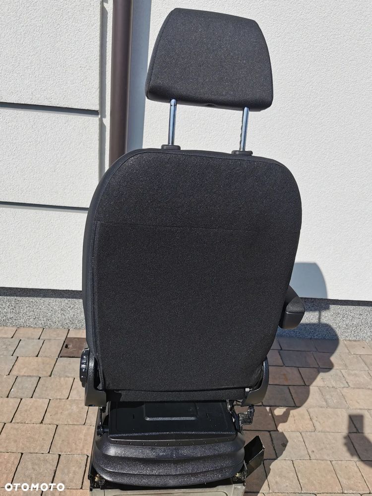 Fotel kierowcy pneumatyczny SPRINTER 907 910 906 jedynka pasażera - 3
