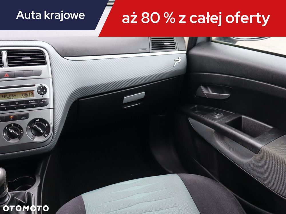 Fiat Grande Punto - 10