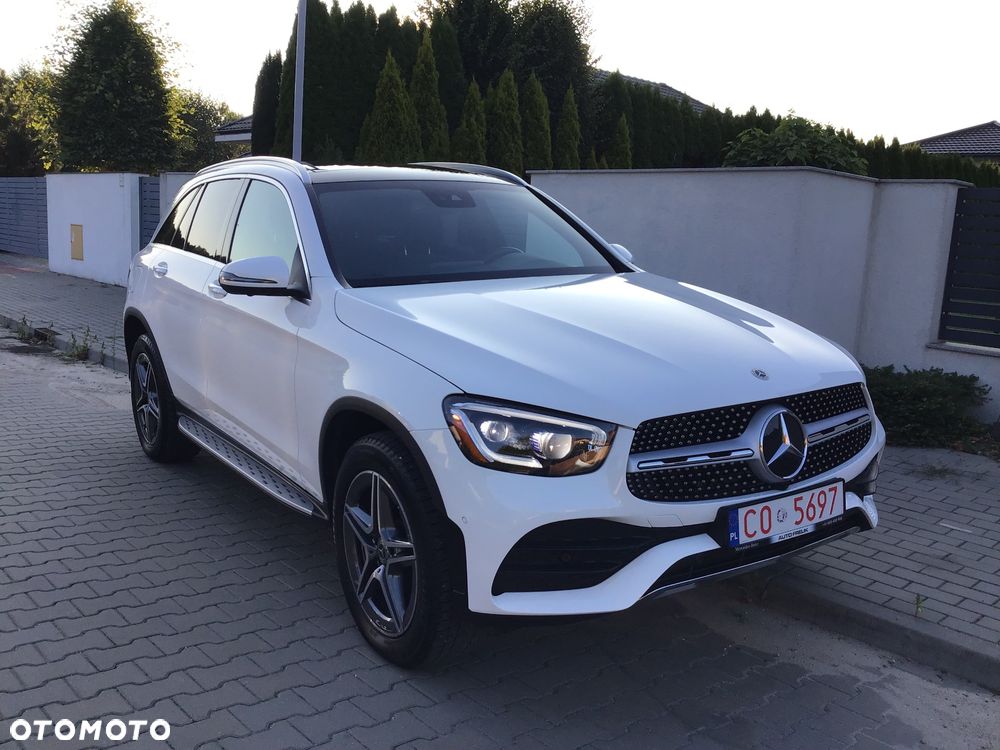 Mercedes-Benz GLC 300 4Matic 9G-TRONIC AMG Line Plus - 1