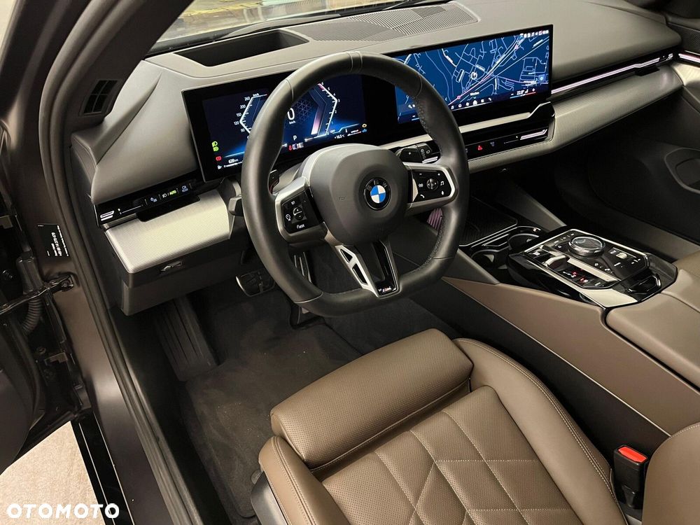 BMW Seria 5 520d xDrive mHEV M Sport - 20