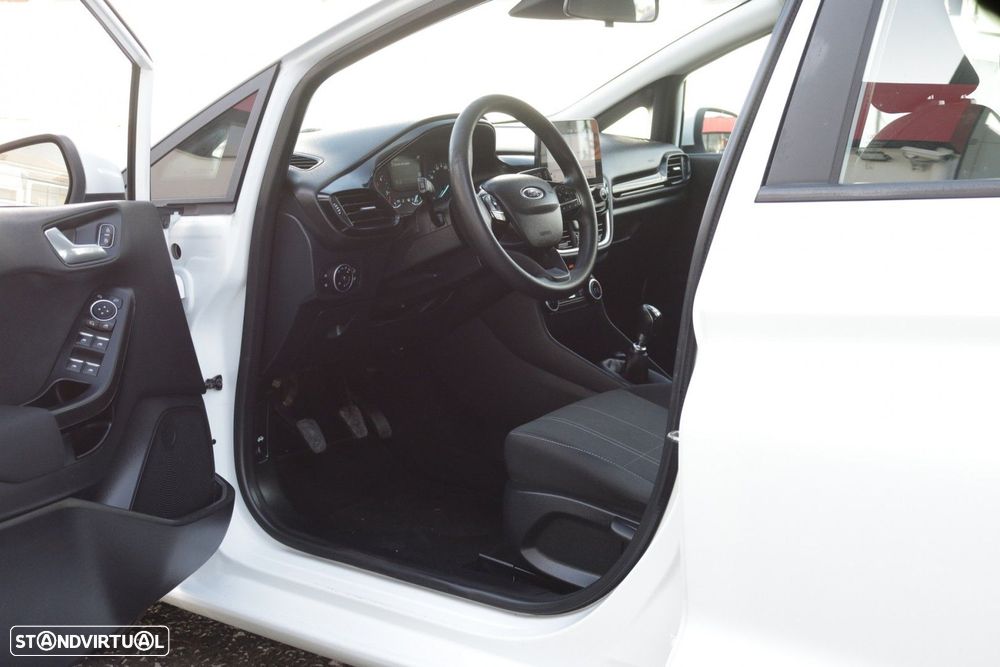 Ford Fiesta 1.5 TDCi Connected - 15