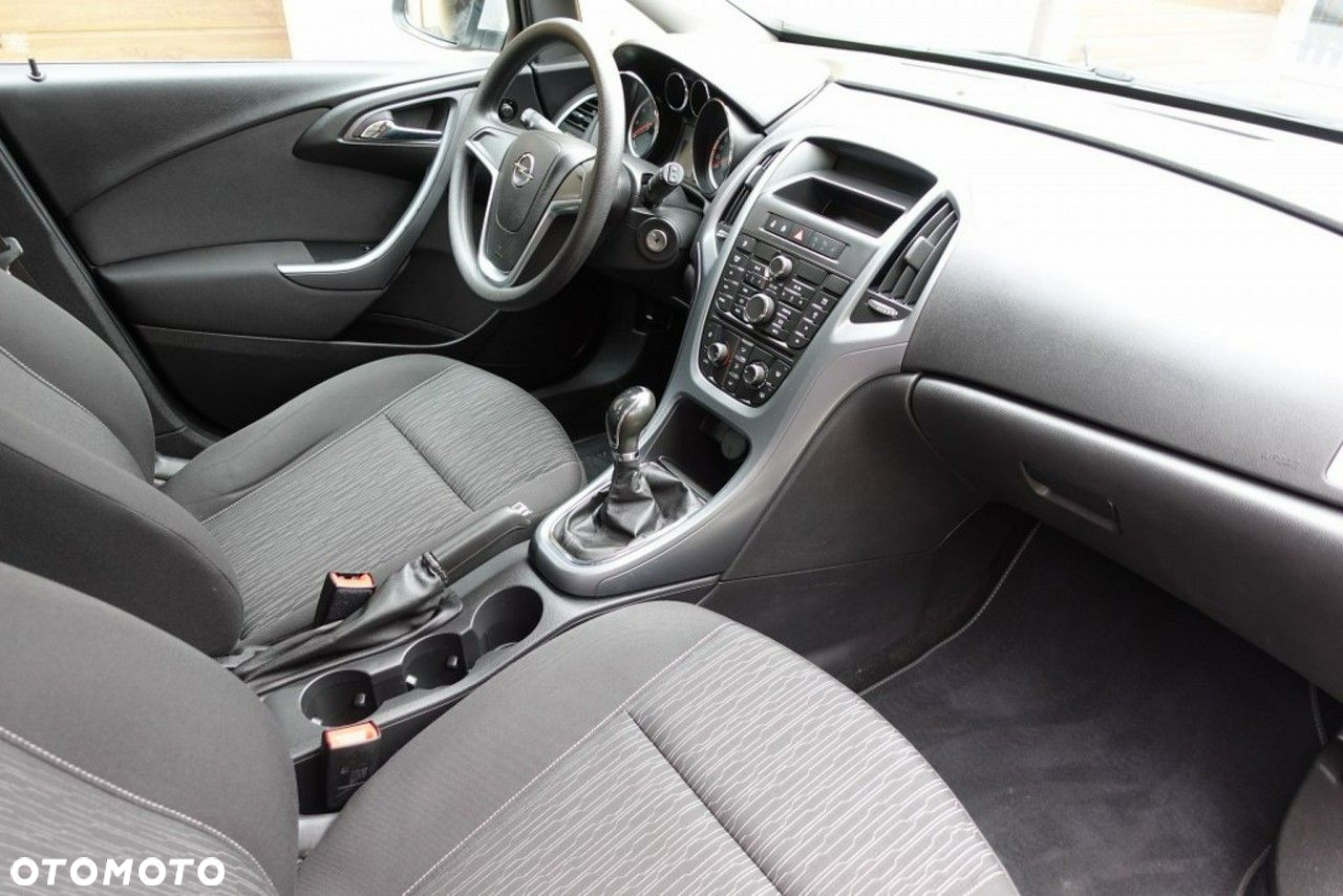 Opel Astra - 13