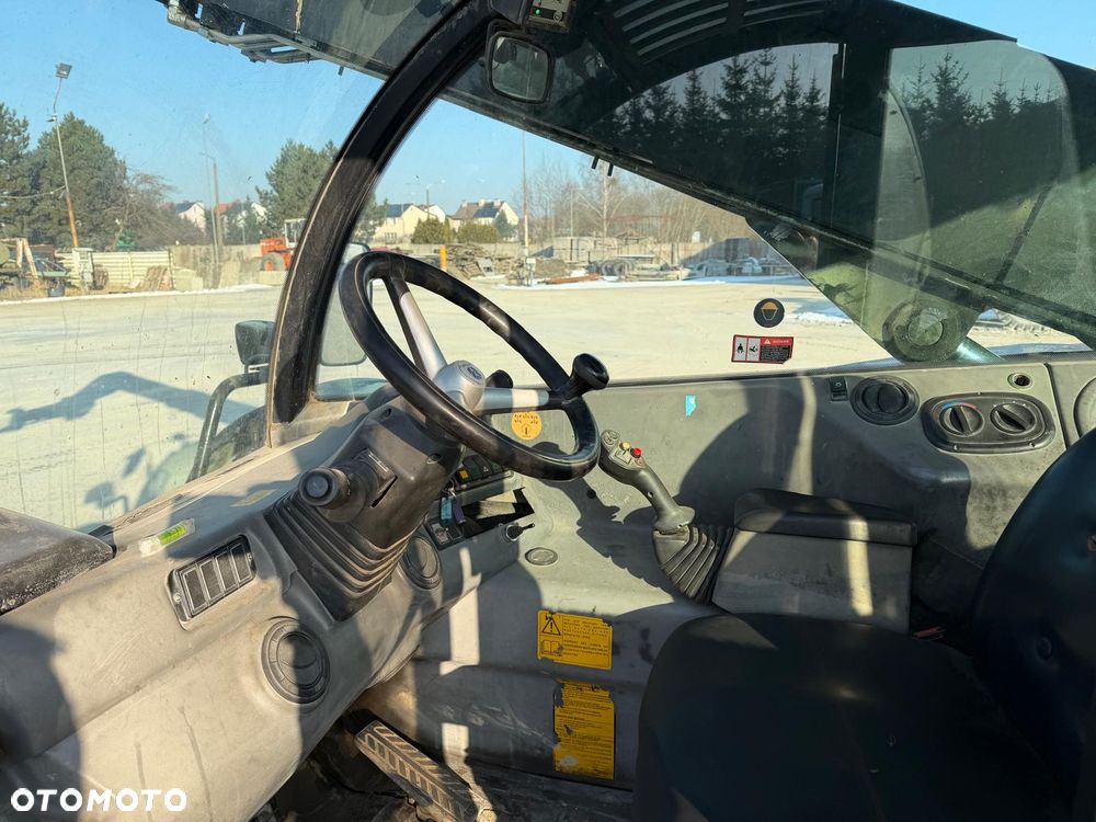 New Holland LM 5040 - 5