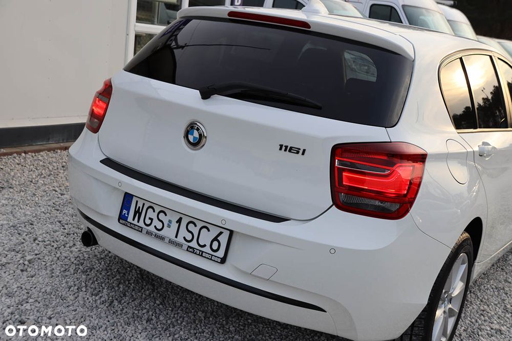BMW Seria 1 116i Sport Line - 19