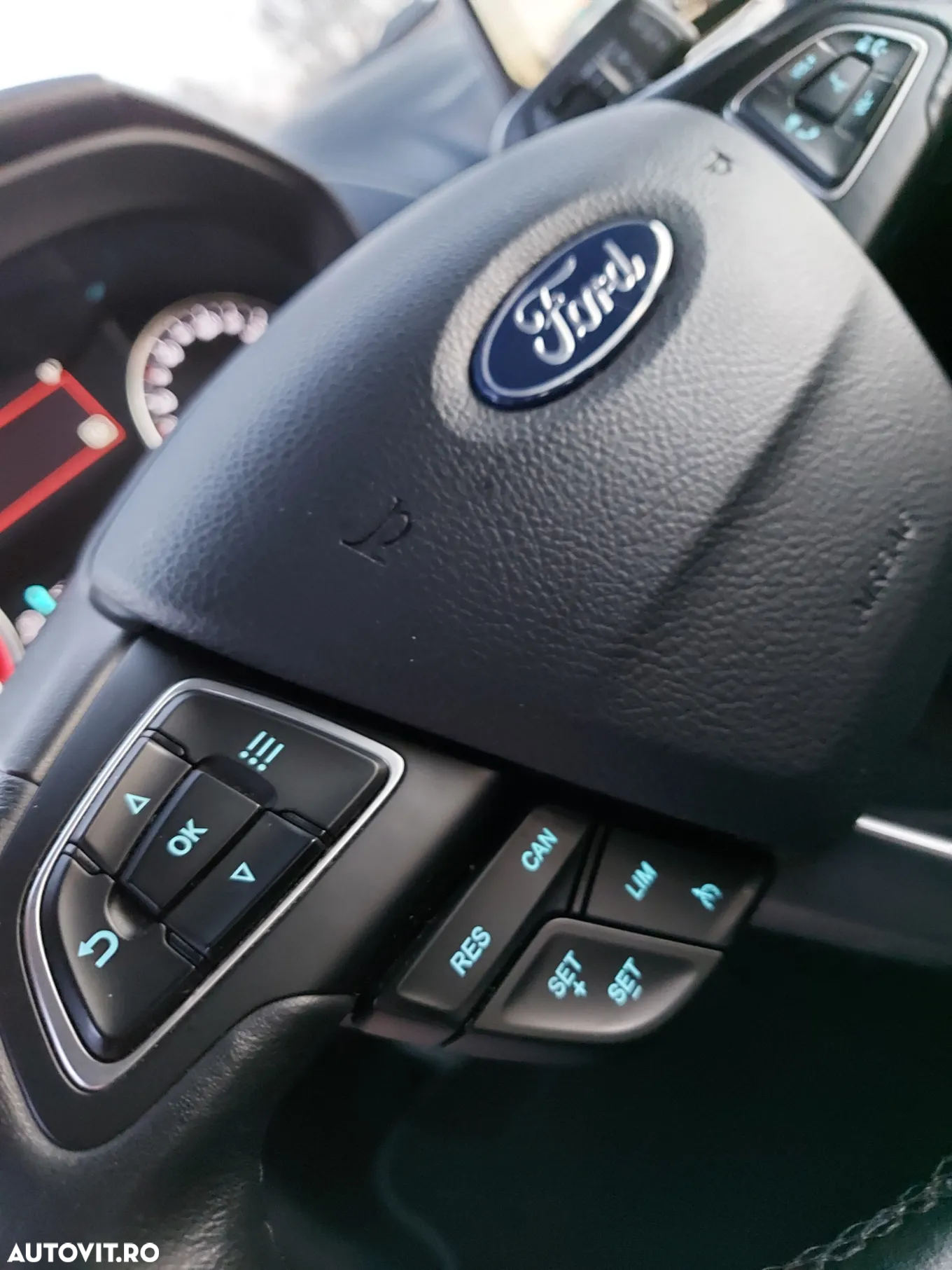 Ford EcoSport - 10