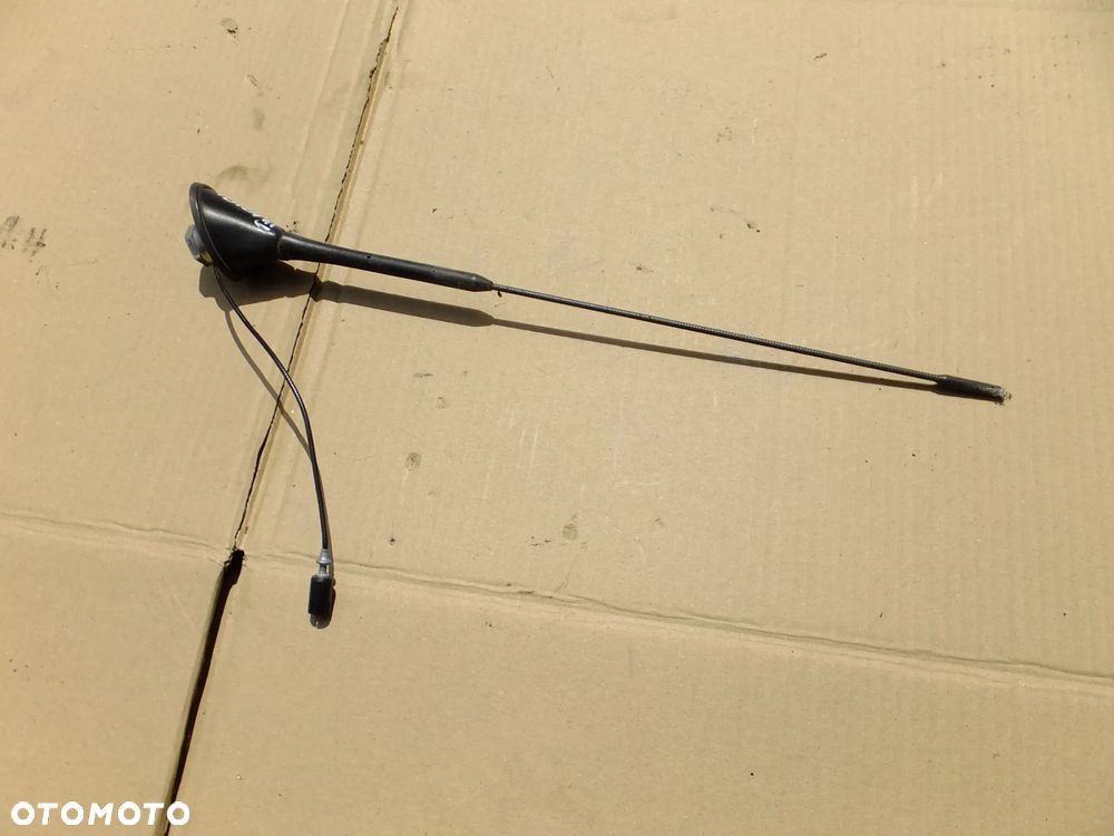 antena dachowa seat ibiza III 2005r - 1